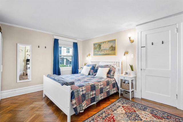 330 First Avenue, Pelham, NY 10803