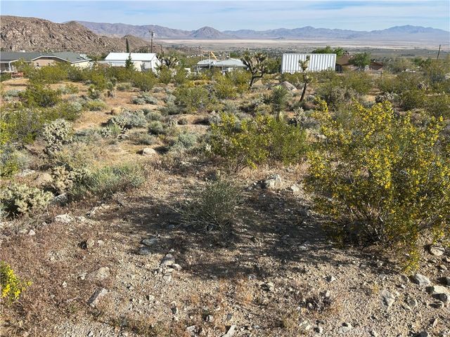 32410 Sapphire, Lucerne Valley, CA 92356