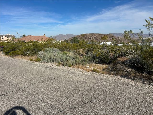 32410 Sapphire, Lucerne Valley, CA 92356