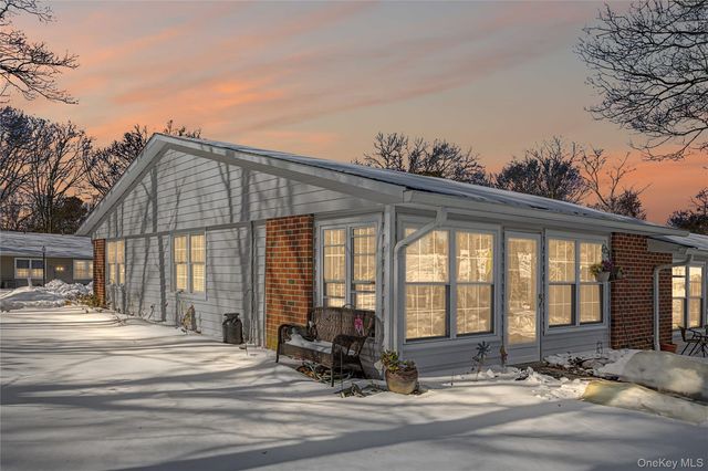 230 Blackpool Court A, Ridge, NY 11961