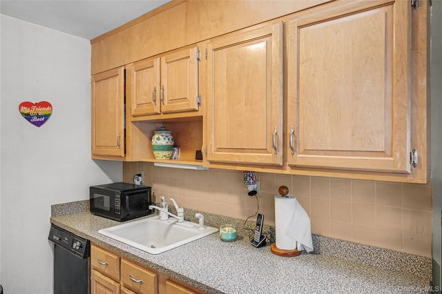 230 Blackpool Court A, Ridge, NY 11961