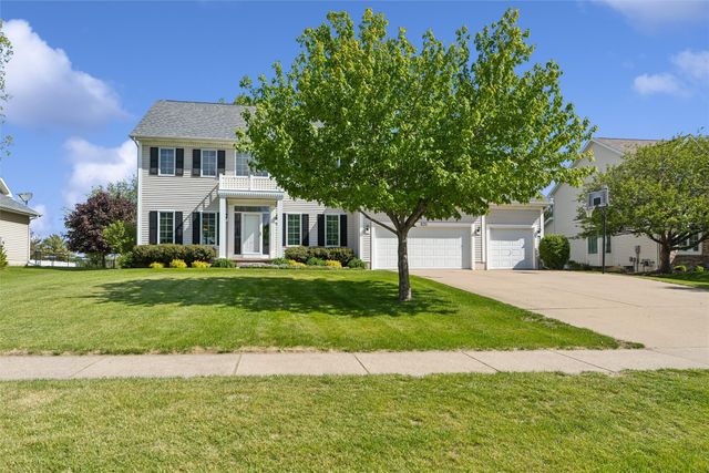 835 SE Westwoods Drive, Waukee, IA 50263