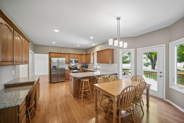 835 SE Westwoods Drive, Waukee, IA 50263