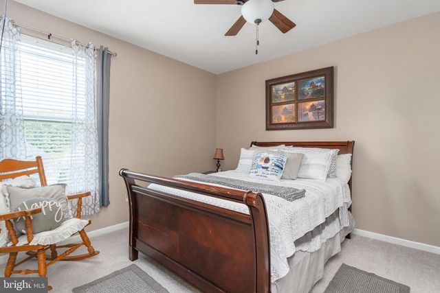 215 ROCK RAYMOND DR, Stafford, VA 22554