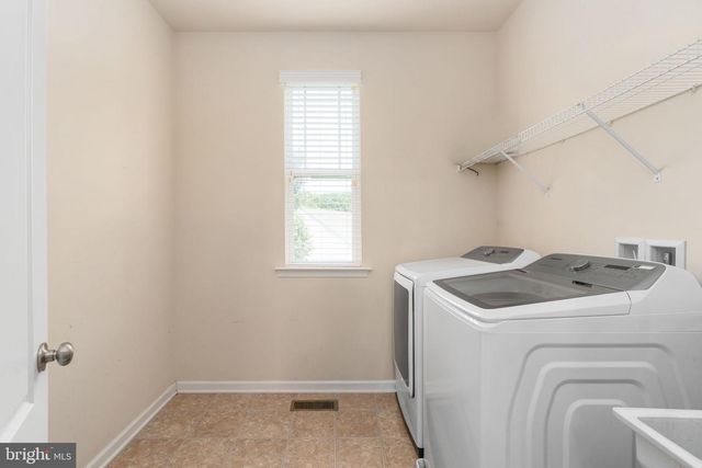 215 ROCK RAYMOND DR, Stafford, VA 22554