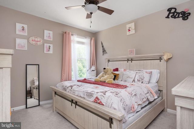 215 ROCK RAYMOND DR, Stafford, VA 22554