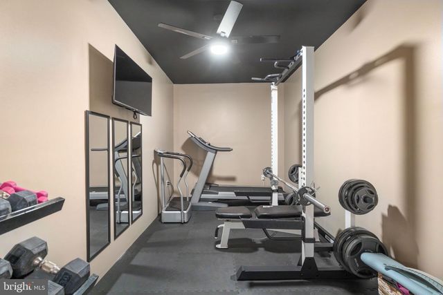 215 ROCK RAYMOND DR, Stafford, VA 22554