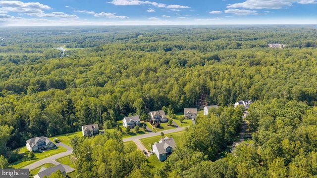 215 ROCK RAYMOND DR, Stafford, VA 22554
