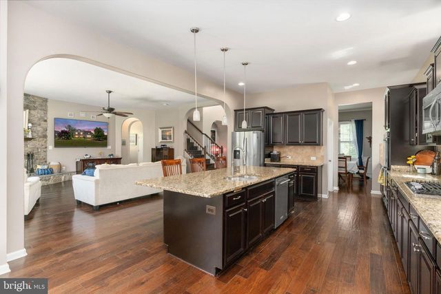 215 ROCK RAYMOND DR, Stafford, VA 22554