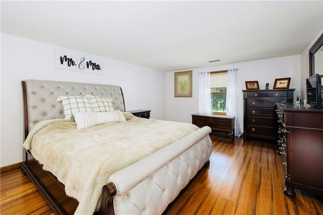 8 Winterberry Drive, Coventry, RI 02816