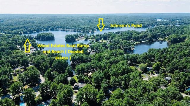 8 Winterberry Drive, Coventry, RI 02816