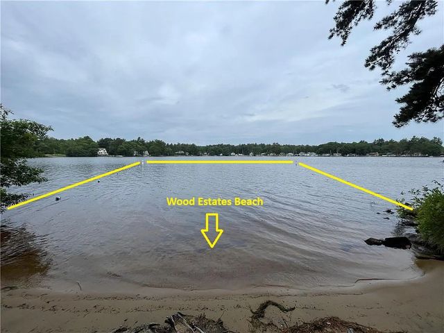 8 Winterberry Drive, Coventry, RI 02816