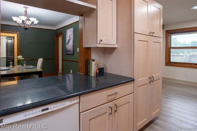 735 Withington Street, Ferndale, MI 48220
