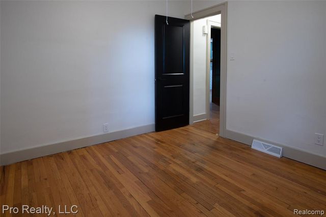 735 Withington Street, Ferndale, MI 48220