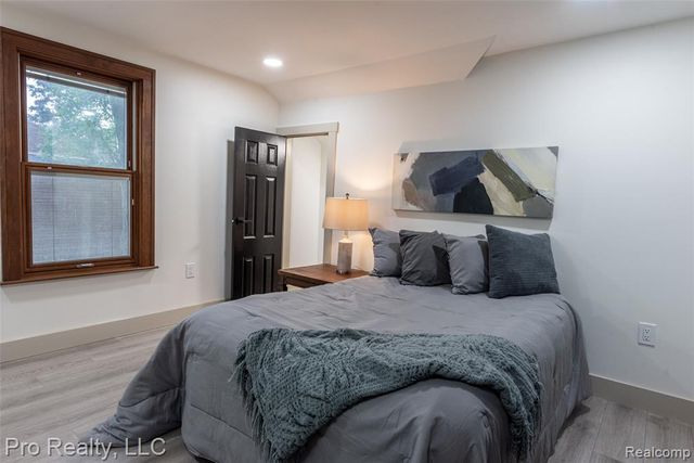 735 Withington Street, Ferndale, MI 48220