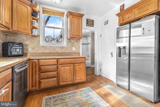 363 WASHINGTON ST, Mount Holly, NJ 08060