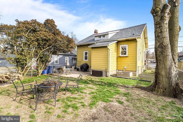 363 WASHINGTON ST, Mount Holly, NJ 08060