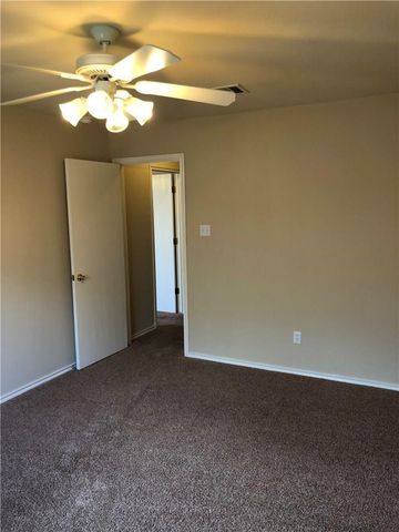 711 Encanto DR, Leander, TX 78641