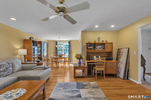 179 Kelly Road, South Windsor, CT 06074
