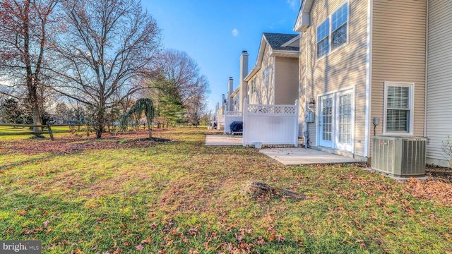 27 GREENS WAY, Blackwood, NJ 08012