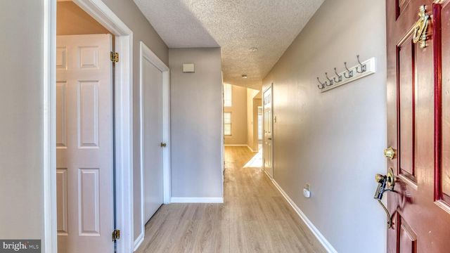 27 GREENS WAY, Blackwood, NJ 08012