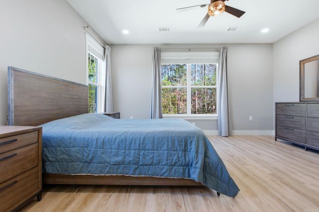 154 Majestic Circle, Maumelle, AR 72113