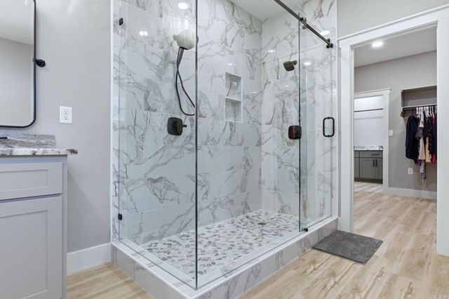 154 Majestic Circle, Maumelle, AR 72113