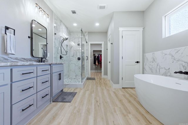 154 Majestic Circle, Maumelle, AR 72113