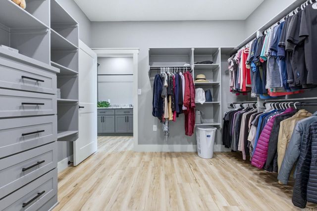 154 Majestic Circle, Maumelle, AR 72113