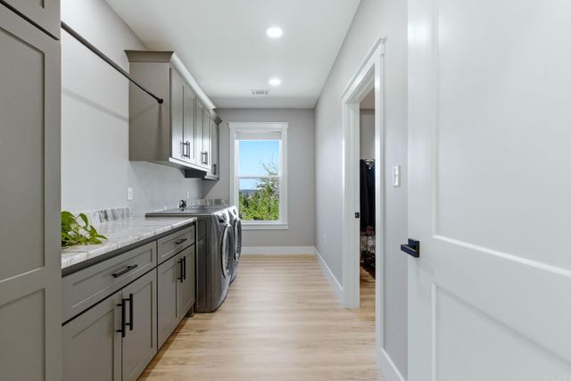 154 Majestic Circle, Maumelle, AR 72113