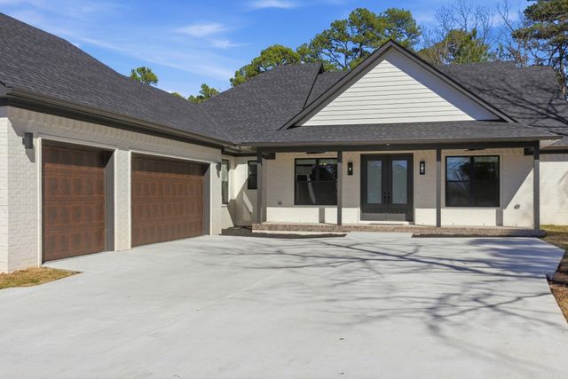 154 Majestic Circle, Maumelle, AR 72113