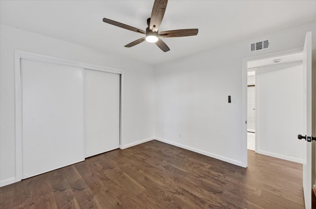 428 Dollins Street, Cedar Hill, TX 75104