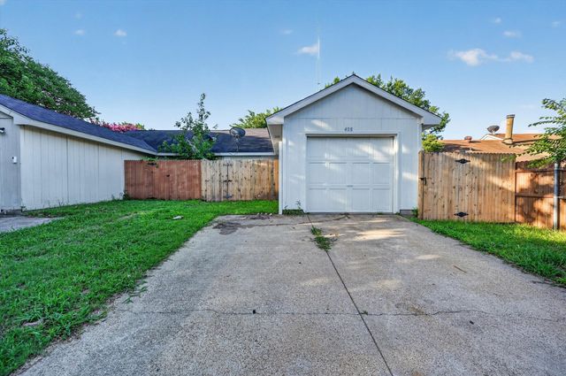 428 Dollins Street, Cedar Hill, TX 75104