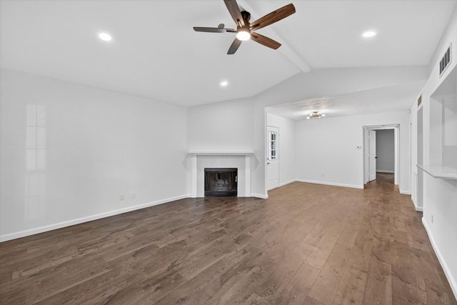 428 Dollins Street, Cedar Hill, TX 75104