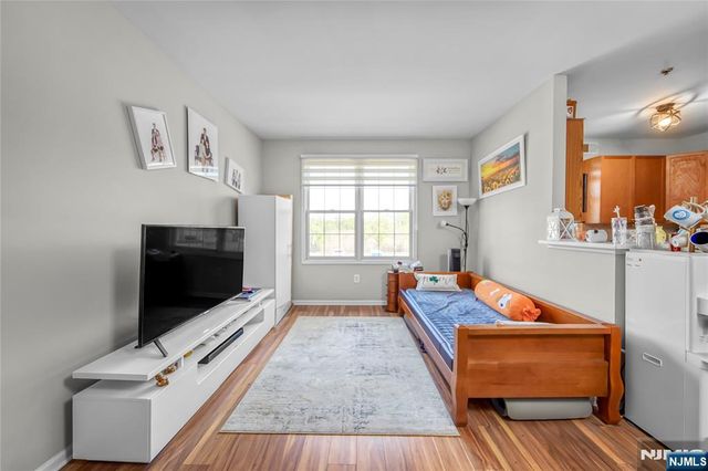 39 Birch Street, Ridgefield Park, NJ 07660