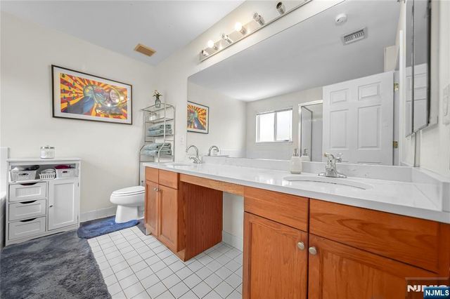 39 Birch Street, Ridgefield Park, NJ 07660