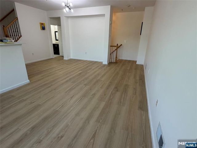 39 Birch Street, Ridgefield Park, NJ 07660