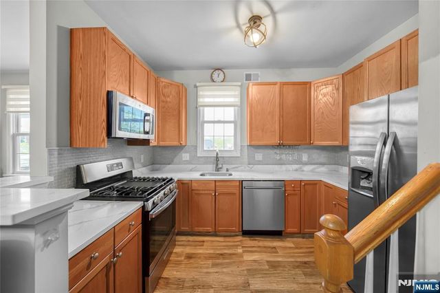 39 Birch Street, Ridgefield Park, NJ 07660