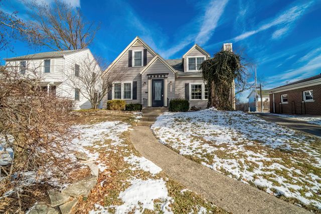 3218 Eastbrook Drive, Fort Wayne, IN 46805