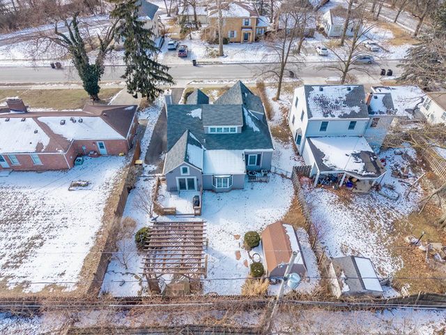 3218 Eastbrook Drive, Fort Wayne, IN 46805