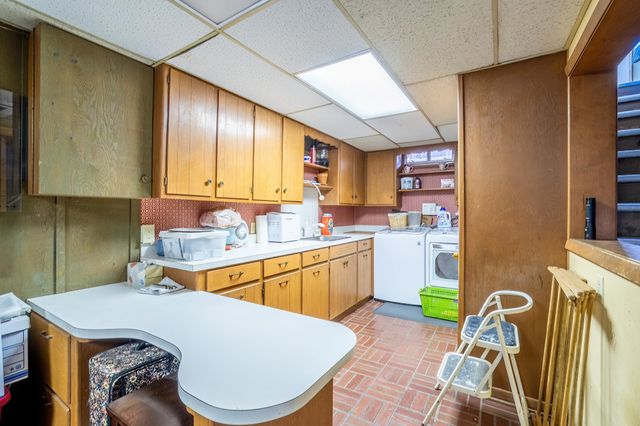 3218 Eastbrook Drive, Fort Wayne, IN 46805