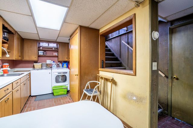 3218 Eastbrook Drive, Fort Wayne, IN 46805