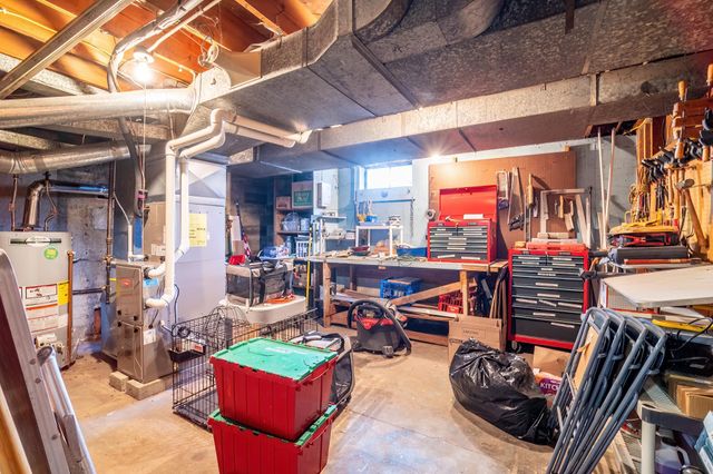 3218 Eastbrook Drive, Fort Wayne, IN 46805