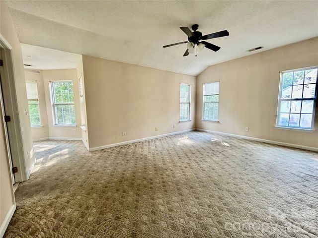 10514 Old Bridge Lane, Charlotte, NC 28269