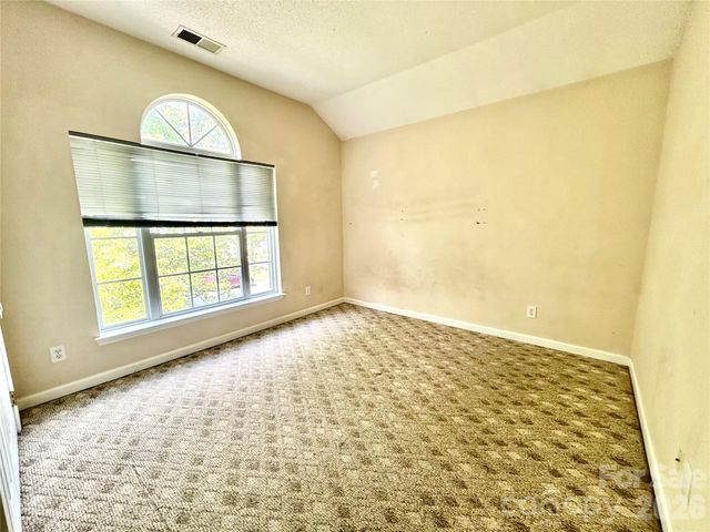 10514 Old Bridge Lane, Charlotte, NC 28269