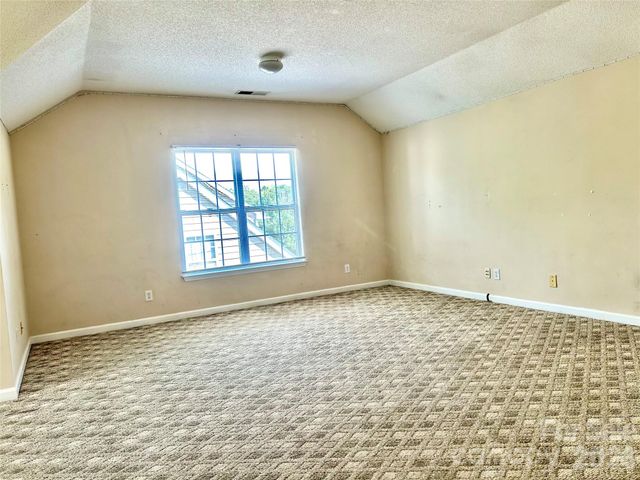 10514 Old Bridge Lane, Charlotte, NC 28269