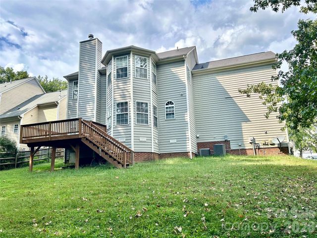 10514 Old Bridge Lane, Charlotte, NC 28269