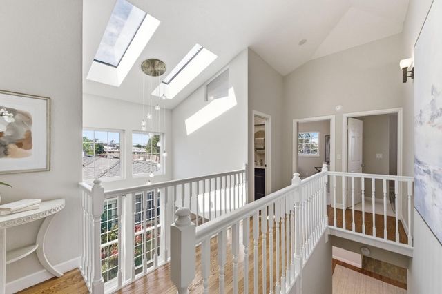 1028 Bermuda Drive, San Mateo, CA 94403