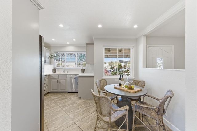 1028 Bermuda Drive, San Mateo, CA 94403