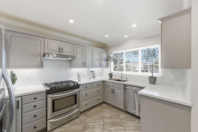 1028 Bermuda Drive, San Mateo, CA 94403